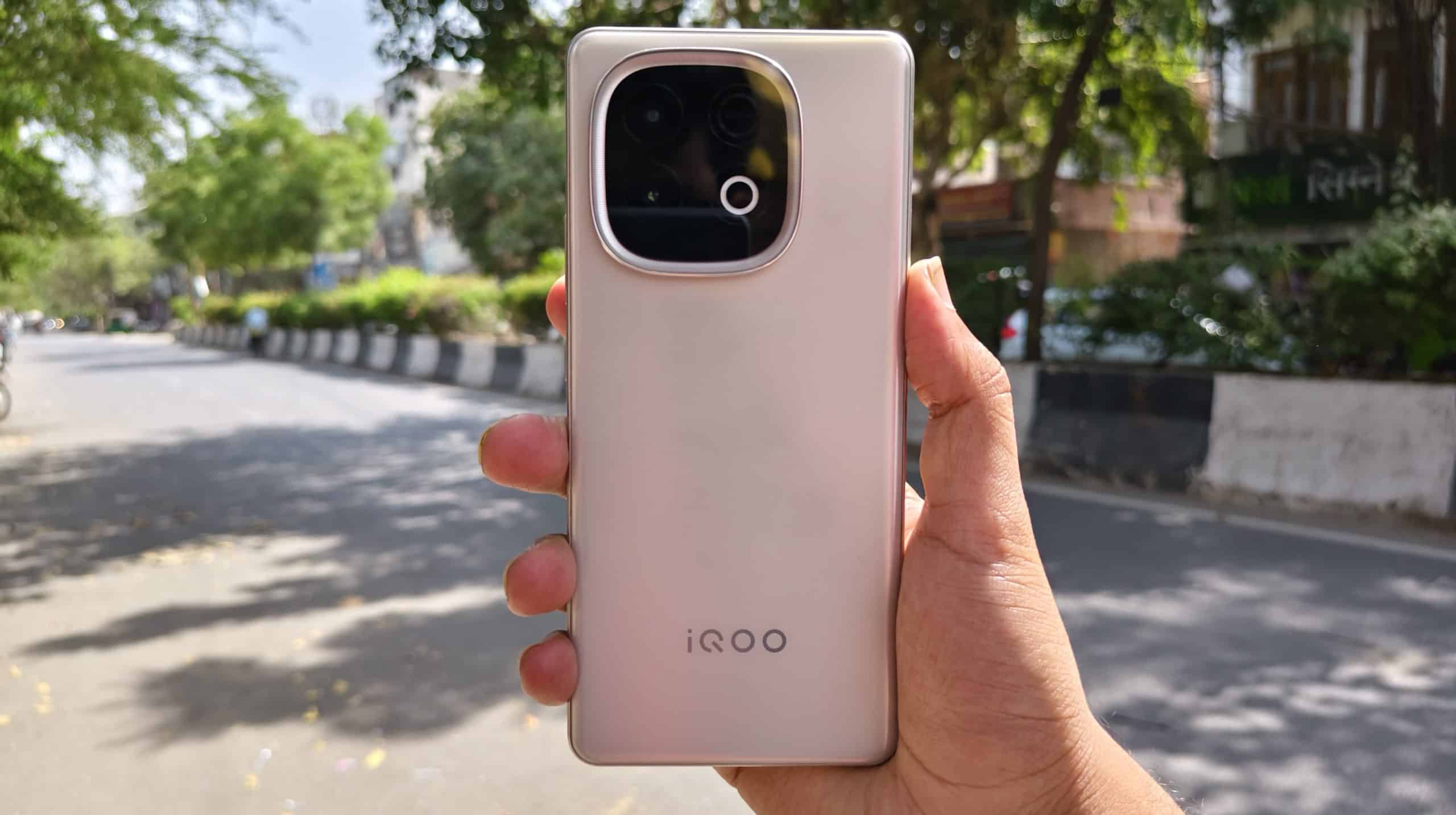 iQOO Neo 10